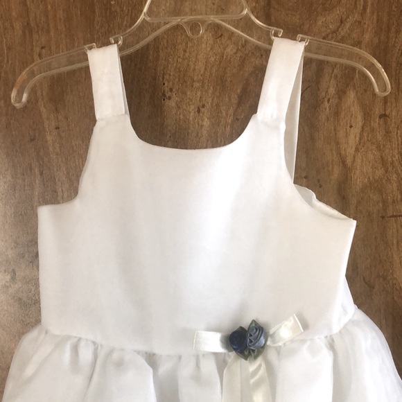 Flower girl’s dress toddler size 4 - Picture 4 of 8